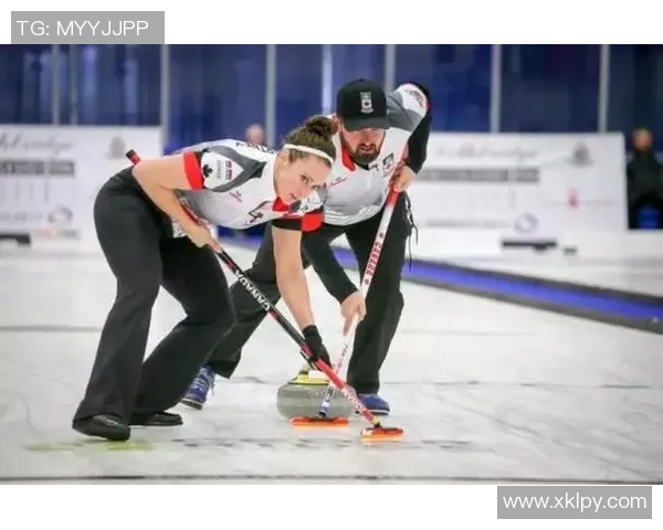 广州足球队在世锦赛中的灵活战术与表现分析 广州足球队在世锦赛中的灵活战术与表现分析